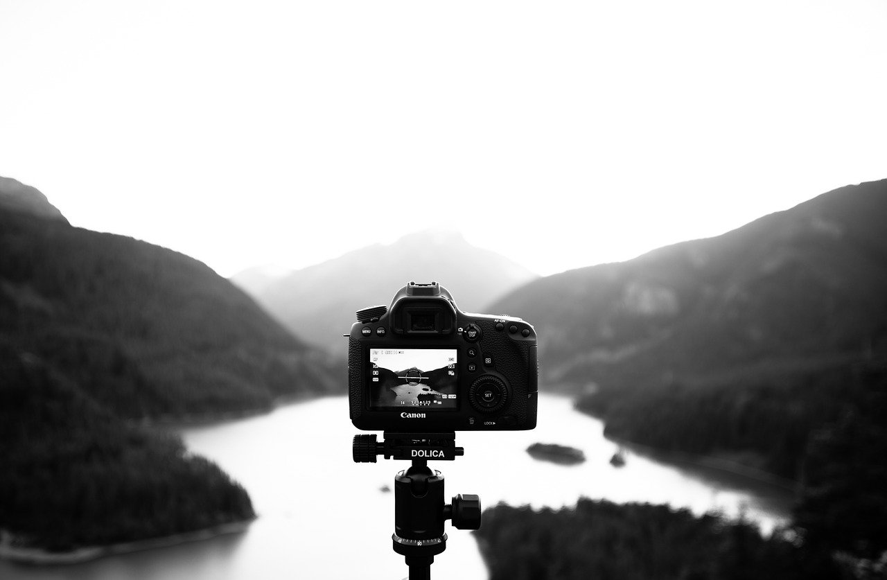 camera, photography, landscape-918565.jpg